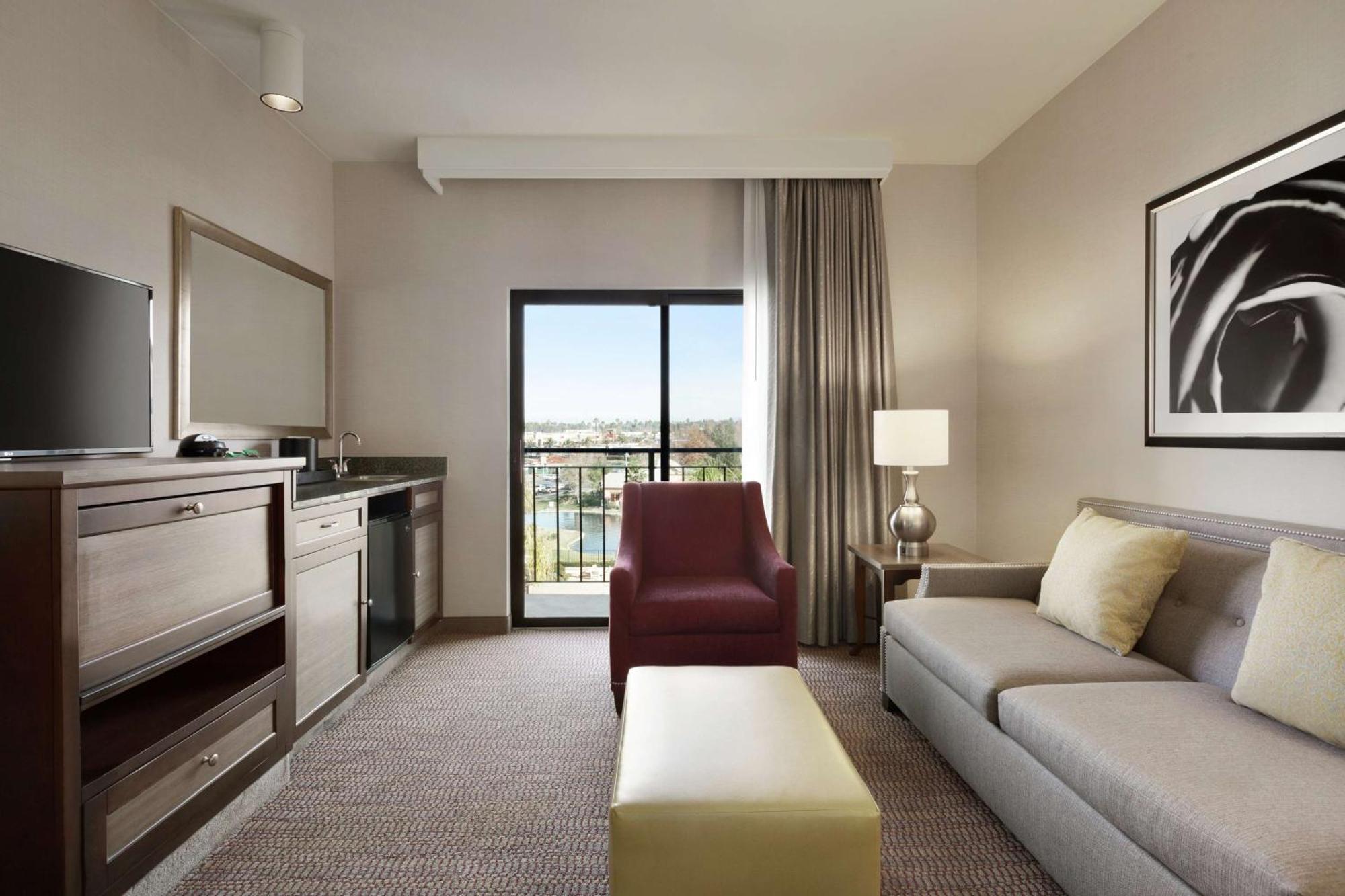 Embassy Suites By Hilton Temecula Valley Wine Country Ngoại thất bức ảnh